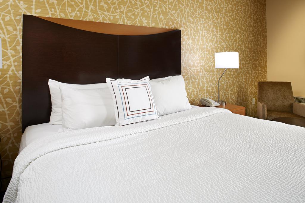 Fairfield Inn & Suites By Marriott Cleveland Beachwood Exterior foto